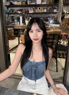 Anna - escort in Kuala Lumpur Photo 1 of 3