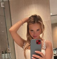 ⚜️ ANNA— LUXURY GFE , MILF ⚜️ - escort in Dubai Photo 2 of 9