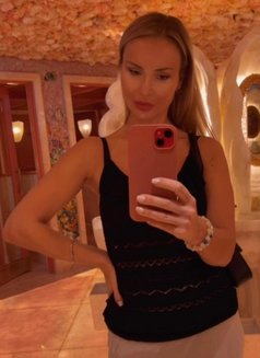 ⚜️ ANNA— LUXURY GFE , MILF ⚜️ - puta in Dubai Photo 12 of 14