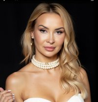 ⚜️ ANNA— LUXURY GFE , MILF ⚜️ - escort in Dubai Photo 4 of 9