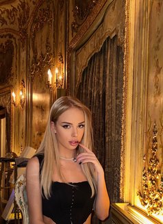 Anna Luxury New in Dubai - puta in Dubai Photo 1 of 3