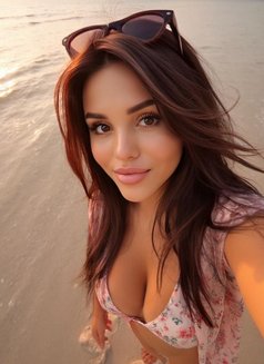 Anna - escort in Tabuk Photo 1 of 3