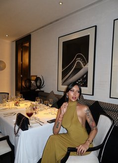 ANNA ROCHA - Acompañantes transexual in Manila Photo 16 of 20