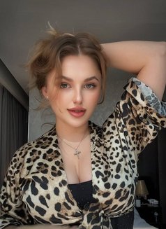 ***Anna - escort in Al Manama Photo 14 of 23