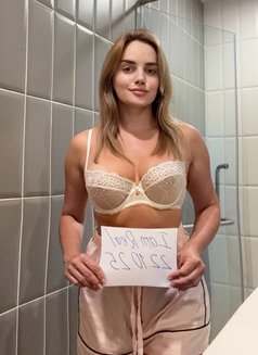 Anna - escort in Bangkok Photo 11 of 11