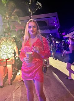 Anna - puta in Bangkok Photo 14 of 16