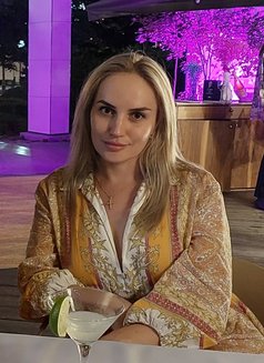 Anna - puta in Bangkok Photo 15 of 16