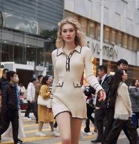 Anna - escort in Hong Kong