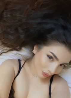 Anna - escort in Riyadh Photo 4 of 5