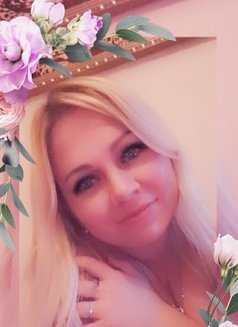 Anna - masseuse in Turku Photo 2 of 5