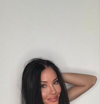 Anna Russian Super Model - puta in Doha Photo 12 of 19