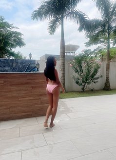 Anna - puta in Abidjan Photo 3 of 3