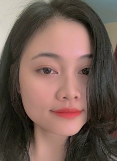 Anna - puta in Abu Dhabi Photo 14 of 18