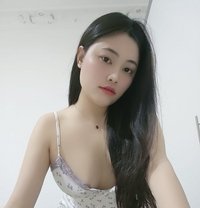 Anna - escort in Abu Dhabi Photo 1 of 16