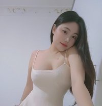 Anna - puta in Abu Dhabi