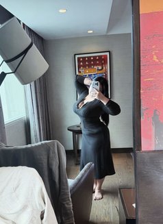 Anna Sukhumvit - escort in Bangkok Photo 6 of 8