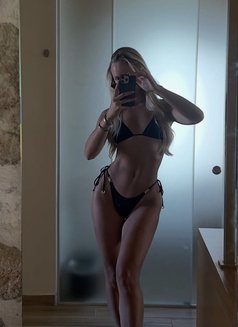 Anna Sweet - escort in Dubai Photo 4 of 10