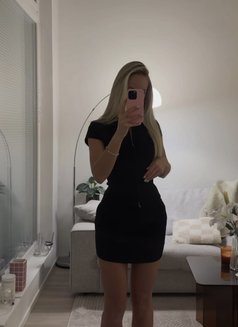 Anna Sweet - escort in Dubai Photo 5 of 10