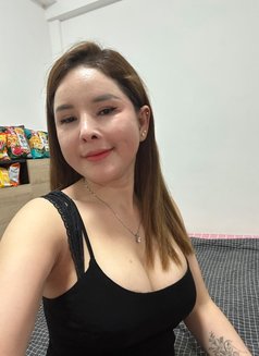 Anna Taiwan - escort in Bangkok Photo 3 of 3