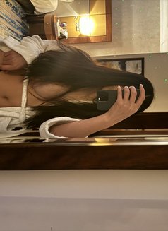 Anna - Tall independent - escort in Dubai Photo 6 of 6