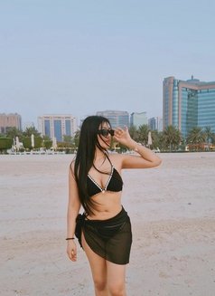 Anna - escort in Abu Dhabi Photo 9 of 9