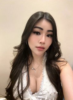 Anna - escort in Abu Dhabi Photo 12 of 16