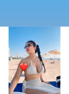 Anna - escort in Abu Dhabi Photo 15 of 17