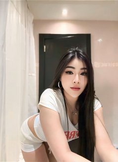 Anna - escort in Abu Dhabi Photo 13 of 16