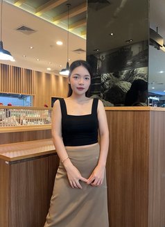 Anna - masseuse in Bangkok Photo 3 of 7