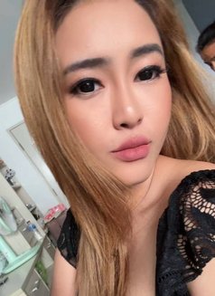 Anna - escort in Bangkok Photo 2 of 2