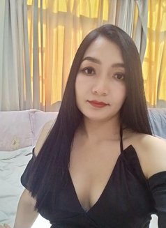 Anna - escort in Doha Photo 3 of 10