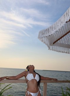 Anna - masseuse in Dubai Photo 1 of 1