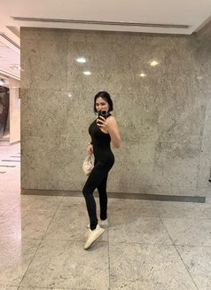 Anna, Thai - escort in Abu Dhabi Photo 6 of 8