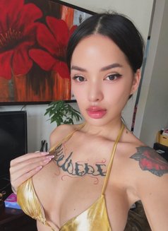 ANNA THE BEST DEEP THROAT - puta in Hong Kong Photo 9 of 9