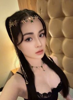 Anna - escort in Mumbai Photo 6 of 10