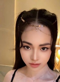 Anna - escort in Mumbai Photo 7 of 10