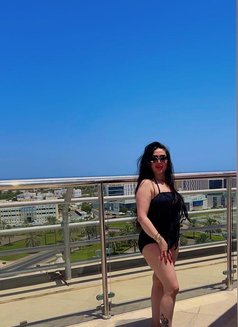 Anna - escort in Muscat Photo 6 of 11