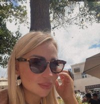 Anna - escort in İstanbul Photo 2 of 7
