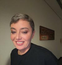 Anna - escort in Al Manama
