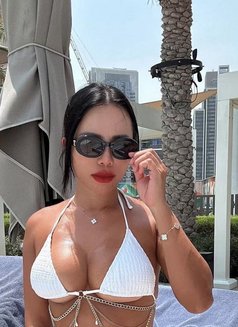 Vivian- hot gym body and - escort in Hanoi Photo 8 of 10