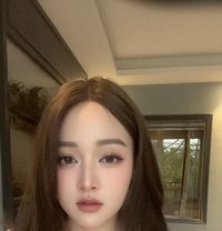 Anna - puta in Hanoi