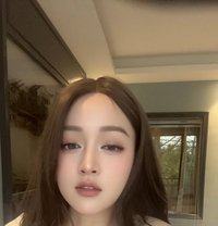 Anna - puta in Hanoi
