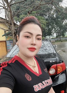 Linda Hà Nội - dominatrix in Hanoi Photo 4 of 16