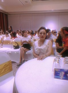 Linda Hà Nội - dominatrix in Hanoi Photo 8 of 16