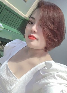 Linda Hà Nội - dominatrix in Hanoi Photo 12 of 16