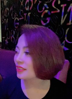 Linda Hà Nội - dominatrix in Hanoi Photo 15 of 16