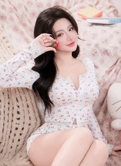 Anna - escort in Hanoi Photo 5 of 7