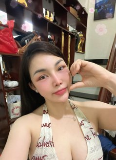 Anna - escort in Ho Chi Minh City Photo 17 of 18