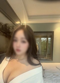 Anna - escort in Nha Trang Photo 5 of 7