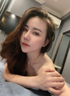 Anna - puta in Riyadh Photo 4 of 4